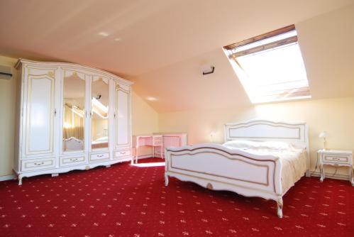 Grand Hotel Perla Ciucasului Tărlungeni المظهر الخارجي الصورة